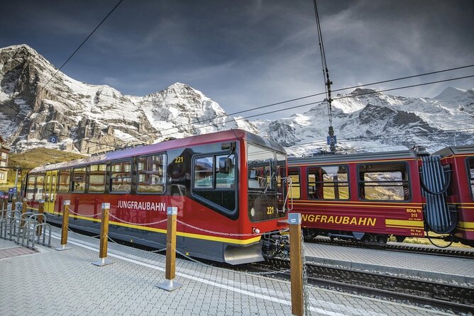 Lauterbrunnen and Jungfraujoch Top of Europe Tickets - Ice Palace: the most distinctive indoor stop