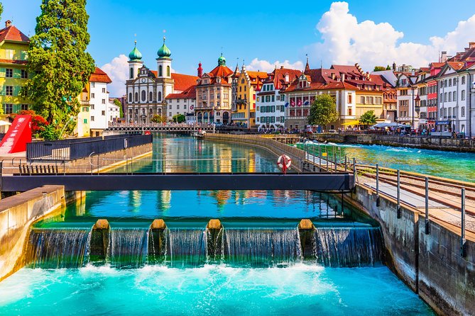Lucerne and the mountains of Central Switzerland (Private Tours) - Lucerne’s Lion Monument and Chapel Bridge