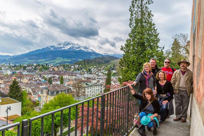 Lucerne Best Guided Walks - River, lake, and wide city views