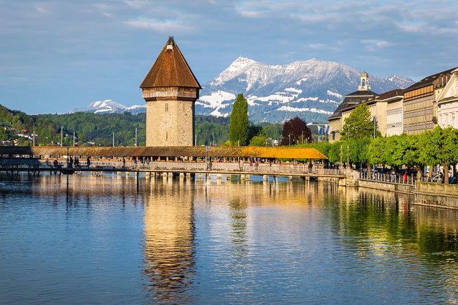 Lucerne CH Experience: Cheese, Chocolate, Chapel Bridge & Château - Walking into Chapel Bridge and the Water Tower