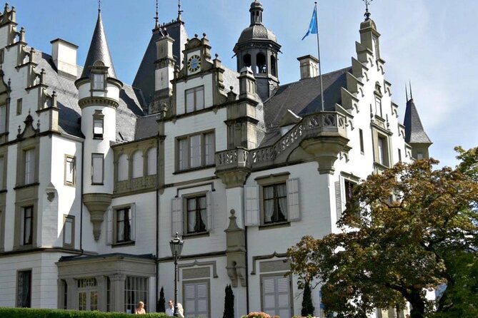 Lucerne Lakeside and Villas Private Walking Tour - Is $263.06 per person good value?