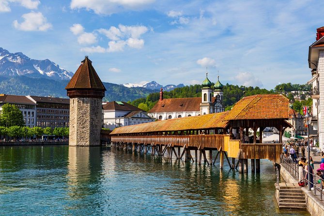 Lucerne Private City Walk and Lake Cruise Day Trip from Zürich - Chapel Bridge and Lucerne’s wooden bridges