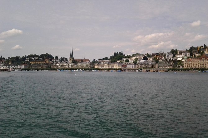 Lucerne small group walking tour and Lake Cruise from Zürich - Schwanenplatz leads toward the lakeside