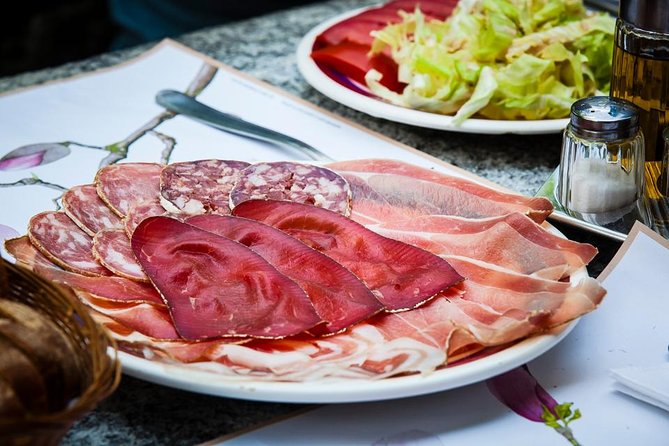 Lucerne Zvieri Swiss Traditional Tasting Experience - Six stops through Lucerne’s Old Town