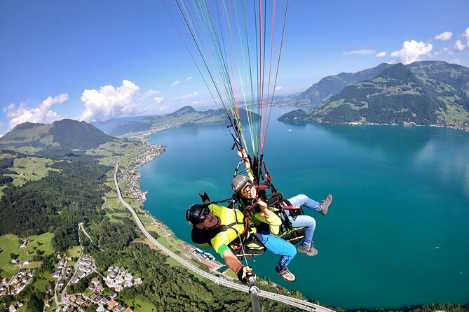 Luzern / Lucerne Professional Paragliding Tandem Flights - The ascent and the added CHF 20 cost