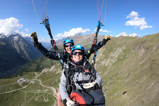 Matterhorn Paragliding flight in Zermatt (20-25min) - Photos, video, and what you should clarify