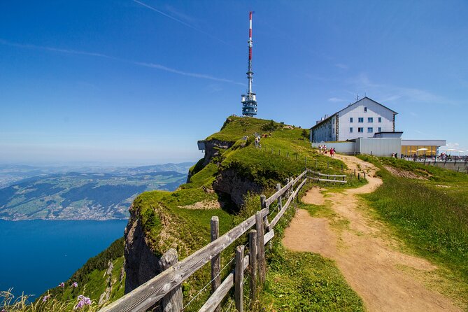 Mount Rigi: A Scenic Day Trip to the Queen of the Mountains - The cable car down to Weggis