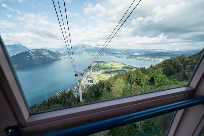 Mt Rigi and Lucerne Day Trip from Zurich With Boat Ride - The cogwheel train down to Vitznau