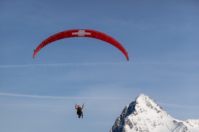 Mürren: Paragliding over the Lauterbrunnen Valley - Why This Flight Is Special in Mürren