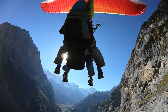 Mürren: Paragliding over the Lauterbrunnen Valley - Timing, Weather, and Your Day Plan