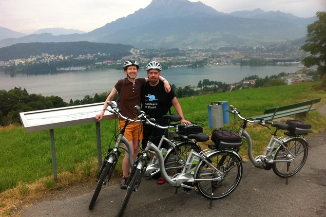 Panoramic E-Bike Tour with a Lake Cruise - Hohle Gasse and the William Tell connection