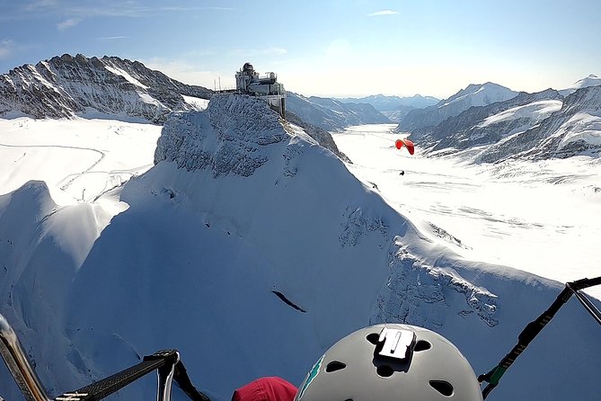 Paragliding Tandem in Switzerland - Who Will Like This Engelberg Flight Most