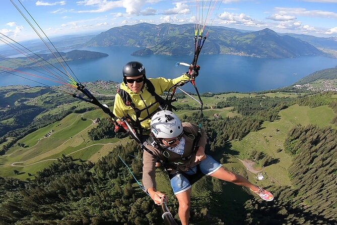 Paragliding Tandem in Switzerland - Why the Weather Decides the Launch Point