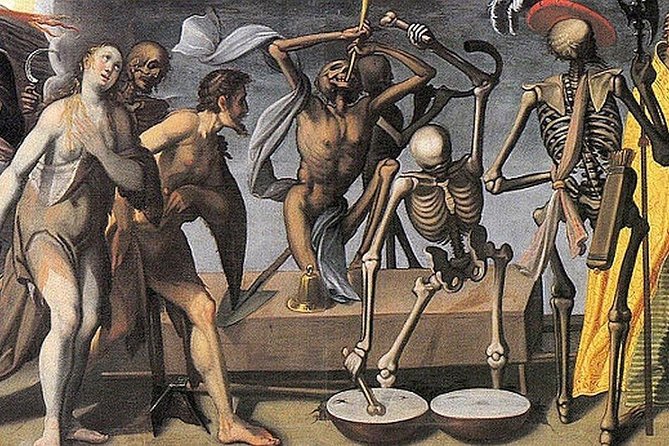 Private 1.5-Hour Nightwatchman Walk in Medieval Lucerne - Law and punishment beside the Reuss