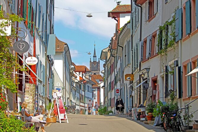 Private direct transfer: Zurich to Basel, English-Speaking driver - Choosing the right vehicle for your luggage
