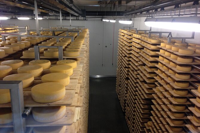 Private Guided Swiss Alps Day Trip from Zurich with Hotel Pick-Up - Chocolate-making at the Chocolarium