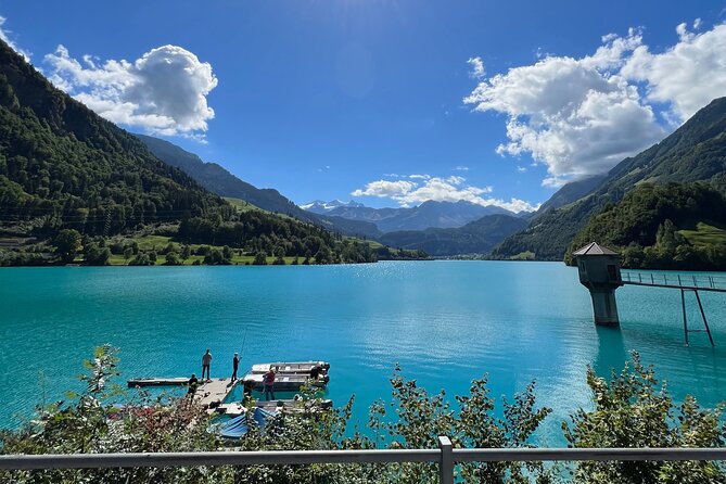 Private Luxury Tour of Switzerland - Lauterbrunnen Valley: waterfalls beneath tall cliffs