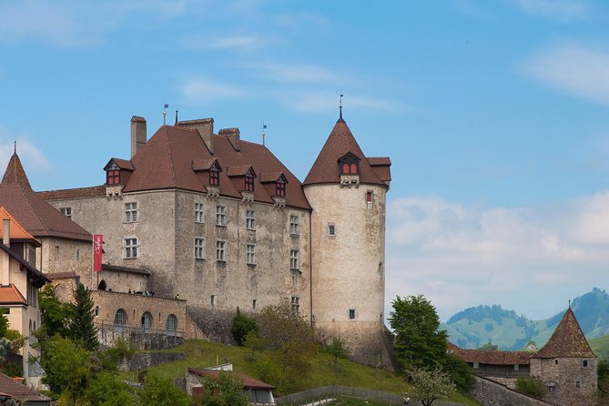 Private Tour to Gruyères, Chocolate & Cheese Factory from Geneva - A long Swiss day made easy from Geneva