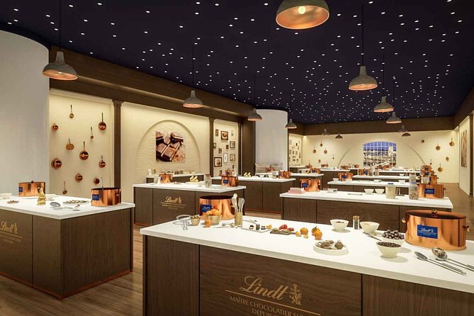 Private transfer To Lindt Home of Chocolate Museum From Zurich - Hotel pickup and the ride to Kilchberg