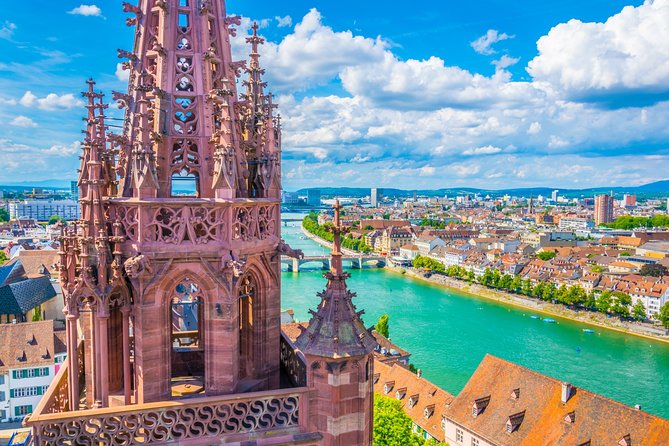 Private transfer Zurich to Basel (1-6 persons) - Zurich Airport pickup without the station hassle