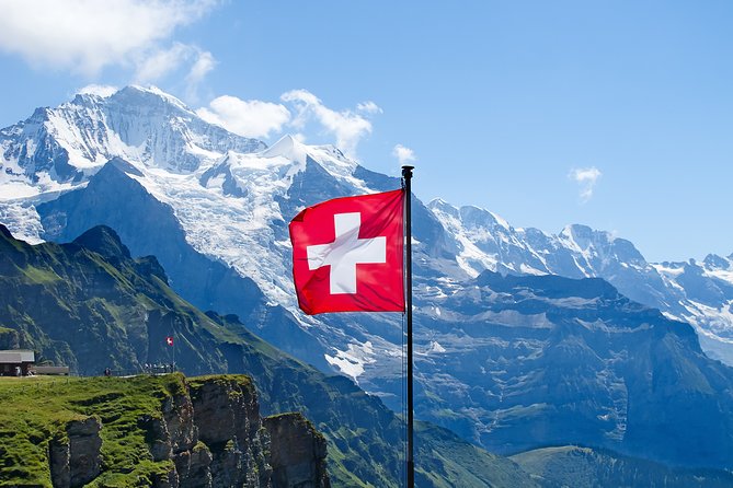 Private transfer Zurich to Basel (1-6 persons) - Arriving at your Basel hotel