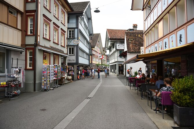 Private Trip from Zurich to St. Gallen & Appenzell - Who will enjoy this Zurich day trip?