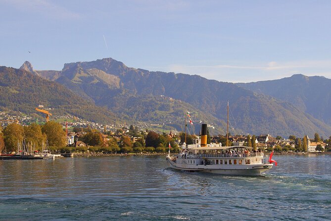Round trip cruise from Vevey to Chillon - From Vevey toward Clarens and Montreux