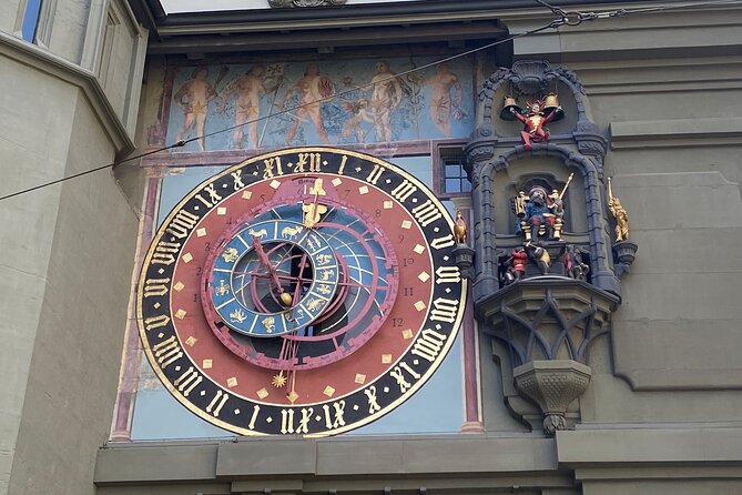 Self-Guided Audio City Tour in Bern - Starting beneath Bern’s famous clock