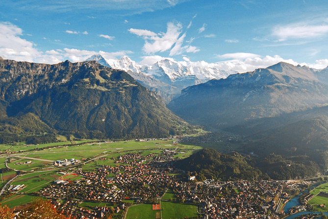 Swiss Alps: Interlaken and Grindelwald Day Trip from Zurich - The road to Interlaken and the Bernese Oberland