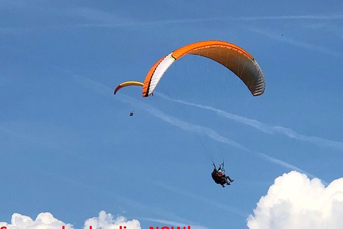 Tandem Flight Zurich-Engelberg - Taking off above the Emmental Alps