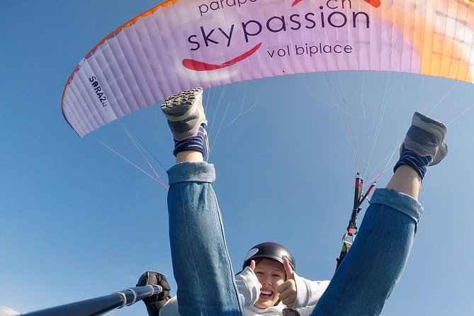 Tandy paragliding - From Noville to Sonchaux, the day starts on the ground