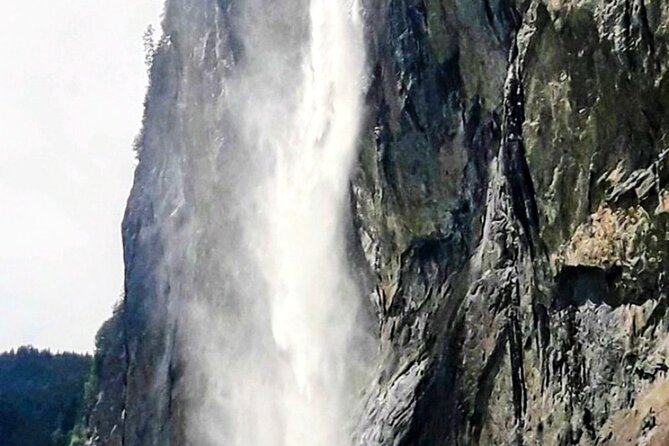 Waterfall Lauterbrunnen CLOY Pier Iseltwald Interlaken Private - Stechelberg and the second waterfall view