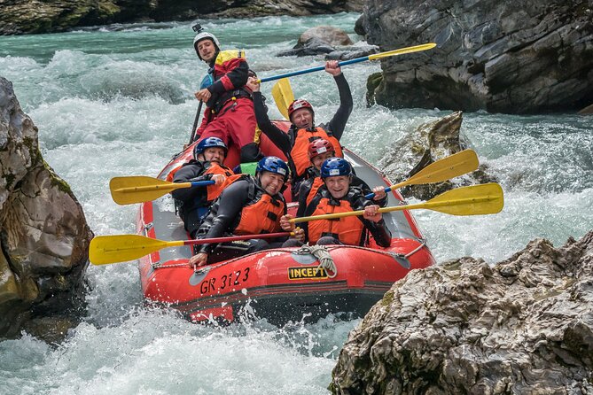 Whitewater Action Rafting Experience in Engadin - The guide team and the feeling of safety