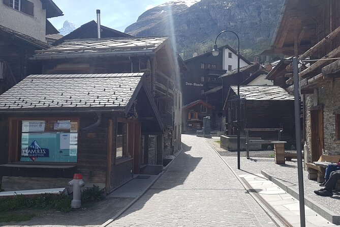 Zermatt 2-Hour Small Group Village Walk - Mountaineers’ Cemetery: the sobering part of the walk