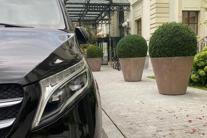 ZRH Zurich Airport to Zurich City Private Transfer–Winter Special - What the passenger feedback tells you