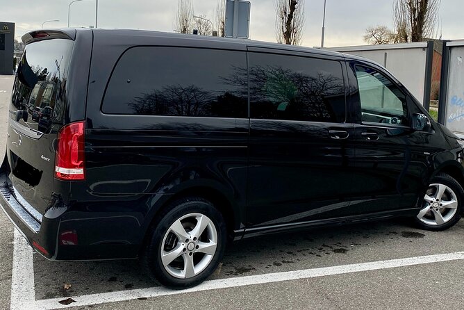 ZRH Zurich Airport to Zurich City Private Transfer–Winter Special - Who will get the most from this transfer?