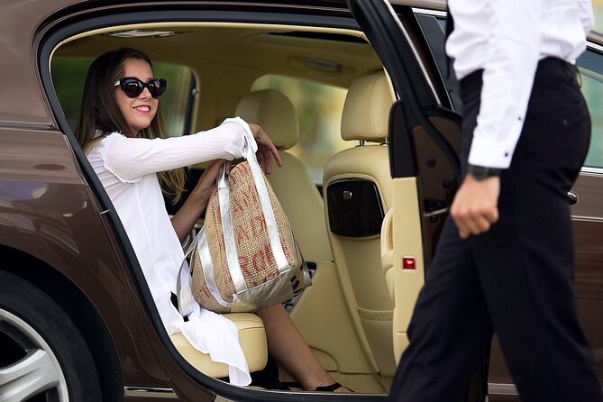 Zurich Airport Stress-Free Private Transfer - Meeting your driver at Zurich Airport
