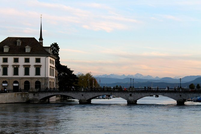 Zurich Like a Local: Customized Private Tour - A gentle introduction to Zurich at the Swiss National Museum