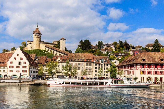 Zürich: Private Car Tour to Rhine Falls, Titisee and Black Forest - Schaffhausen in a quick half hour