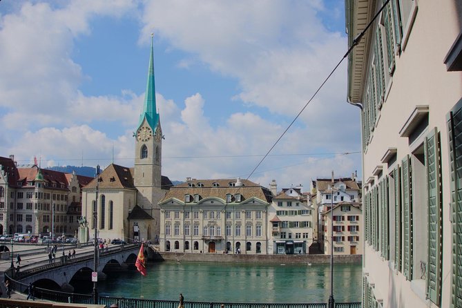 Zurich Private Customizable Guided Walking Tour - Fraumünster and its Chagall windows