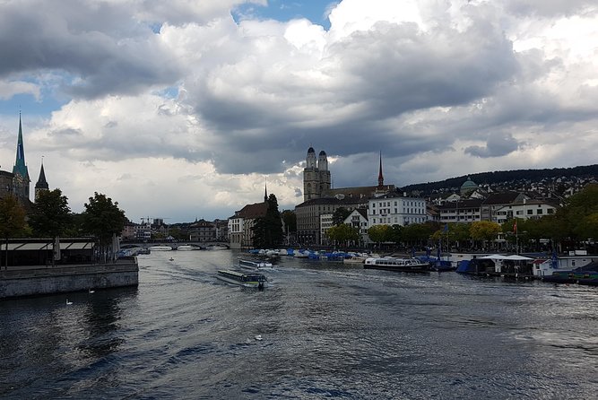 Zürich Private Walking Half-Day Trip with optional Lake Cruise - Guide quality makes or breaks the value