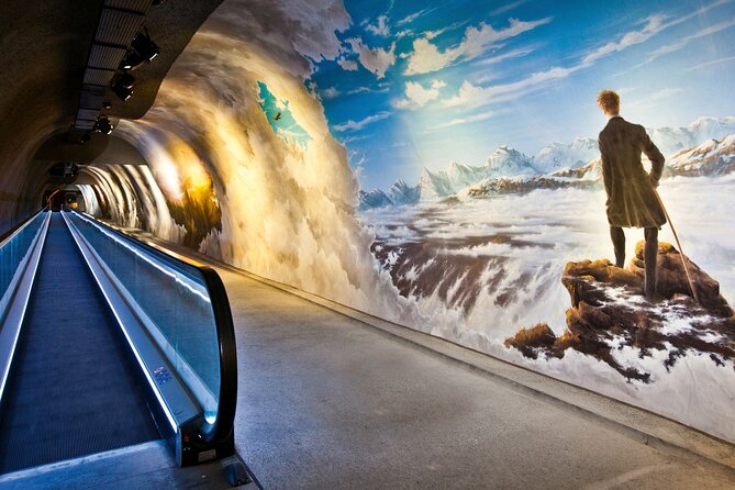 Zurich: Small group tour to Jungfrau, Grindelwald & Interlaken - Views From the Sphinx Observatory