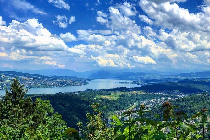 Zurich Walking Tour With Cruise and Aerial Cable Car - Walking through Zurich’s Old Town in two hours