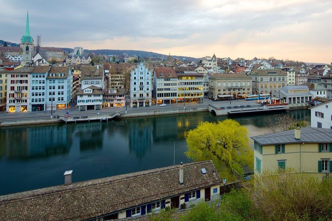 Zurich Walking Tour With Cruise and Aerial Cable Car - Felsenegg, Uetliberg, and the short mountain walk